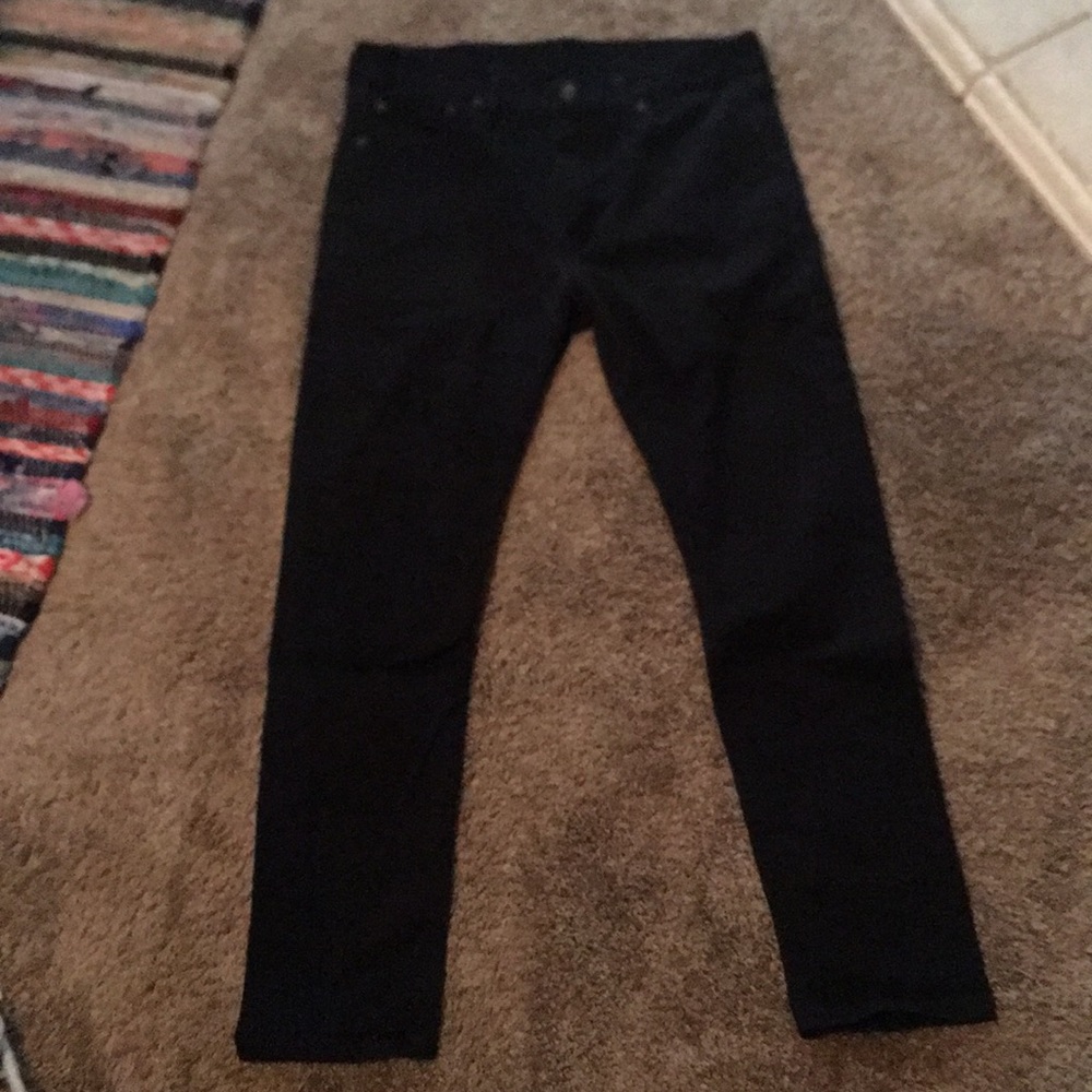 Levi’s 510 Black Jeans 33/30